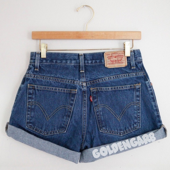 Vintage High Waisted Levi's Shorts Dark Wash XS-XL - Picture 1 of 2